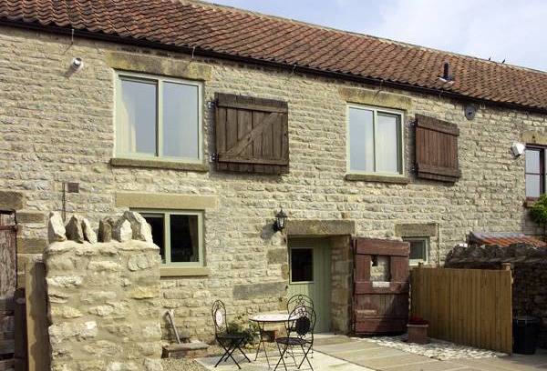 Wrelton Cottage | Cabin ∙ 1 bedroom ∙ 2 guests