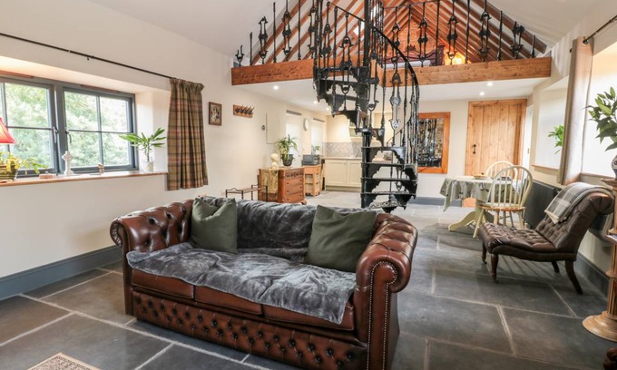Duddo Cottage | Cabin ∙ 1 bedroom ∙ 2 guests