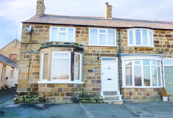 Marske-by-the-Sea Cottage | Cabin ∙ 2 bedrooms ∙ 4 guests