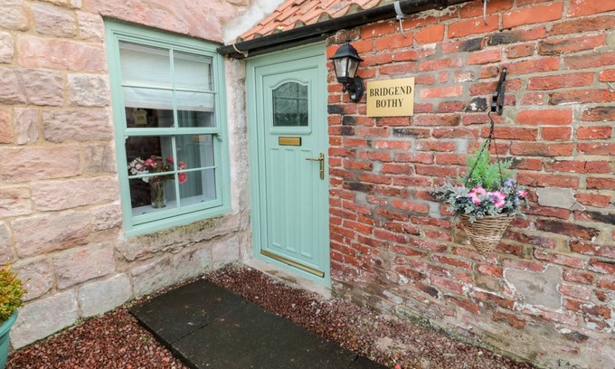 Wooler Cottage | Cabin ∙ 2 bedrooms ∙ 4 guests