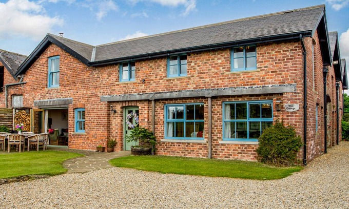 Guisborough Cottage | Cabin ∙ 3 bedrooms ∙ 6 guests
