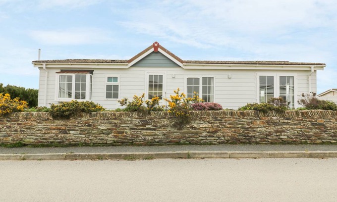 Padstow Cottage | Cabin ∙ 3 bedrooms ∙ 6 guests