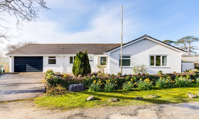 Rock Cottage | Cabin ∙ 3 bedrooms ∙ 7 guests