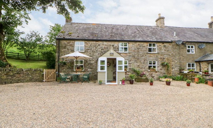 Allendale Cottage | Cabin ∙ 3 bedrooms ∙ 5 guests