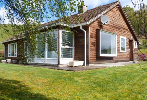 Newtonmore Cottage | Cabin ∙ 3 bedrooms ∙ 6 guests