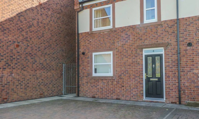 St Bees Cottage | Cabin ∙ 3 bedrooms ∙ 4 guests