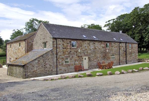 Meerbrook Cottage | Cabin ∙ 6 bedrooms ∙ 14 guests