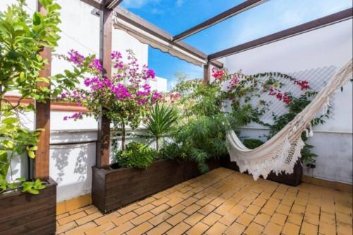 Old Town Apartment | Cadizz-Ático El Falla con terraza de 40m2