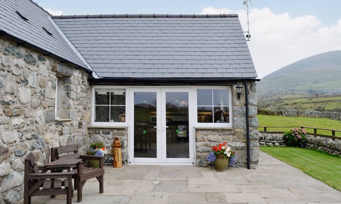Dyffryn Ardudwy Cottage | Caerffynon Bach