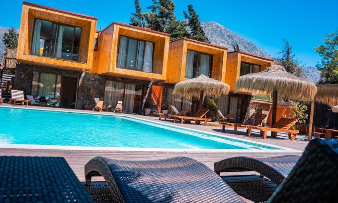 Melocoton Cabin | Cajón del Maipo Lodge