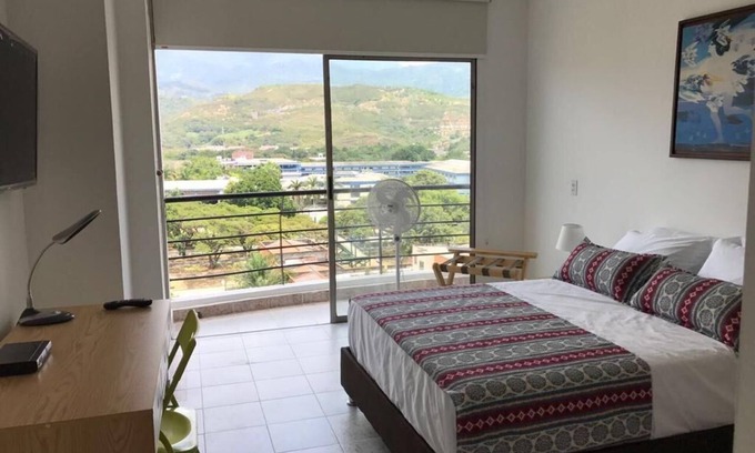 Cali Apartment | CaliView-ApartaHotelnCozy Apartment with great location, with an Amazin View !