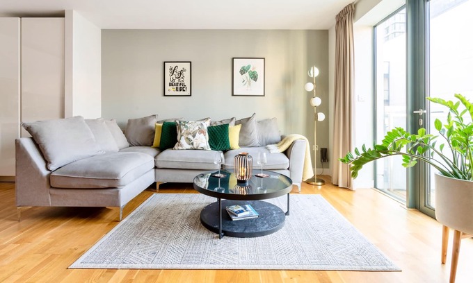 Stratford Apartment | Calm Zen Oasis, In Iconic London Olympic Park
