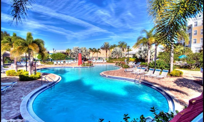 Kissimmee Resort | Calypso Cay Vacation Villas