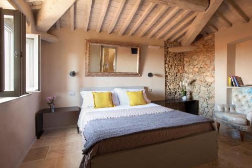 Castagneto Carducci Bed & Breakfast | Camere di Via Montebello