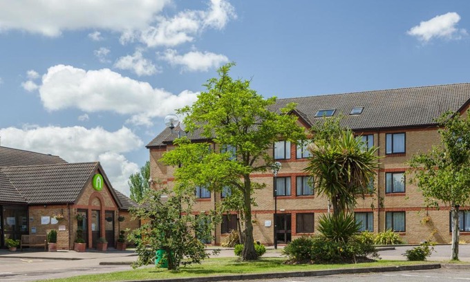 Stone Hotel | Campanile Hotel Dartford