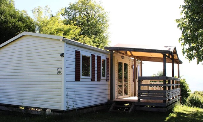 Miribel-les-Echelles House | Camping Le Balcon de Chartreuse* - Mobile home Myrtille 4 rooms 8 people