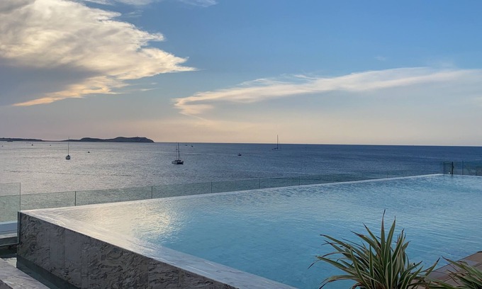 San Antonio Bay Apartment | Can Salia