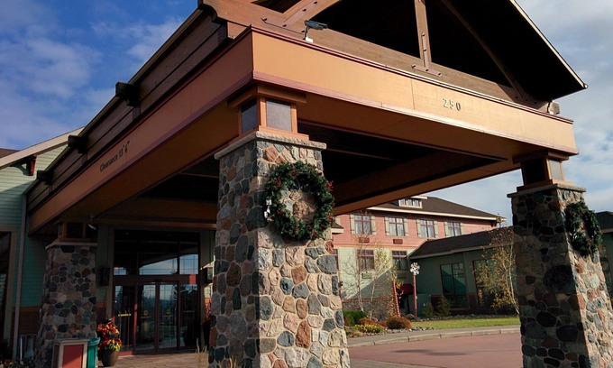 Canal Park Hotel | Canal Park Lodge