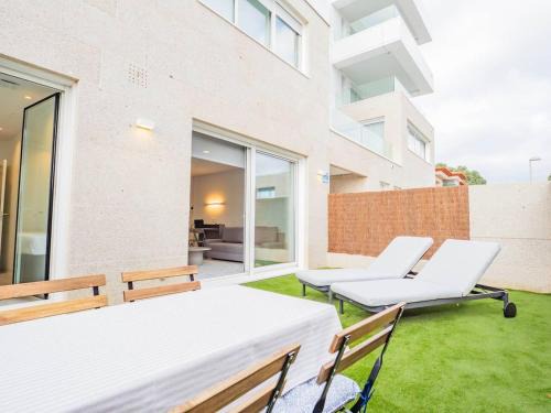 Oia Apartment | Canido Beach 143 by YBH