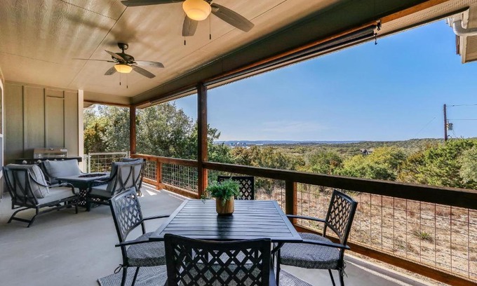 Canyon Lake House | Canyon View