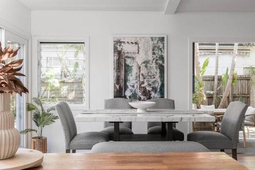 Byron Bay House | Cape Cottage - 5 bed charming cottage close to everything