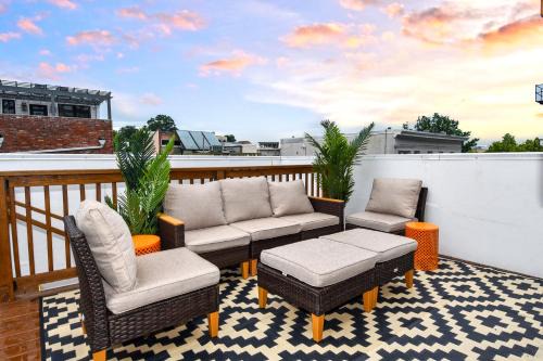 Adams Morgan Hostel | Caravan Hostel DC