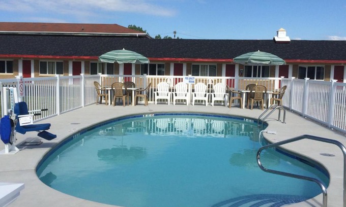 Niagara Falls Hotel | Caravan Motel