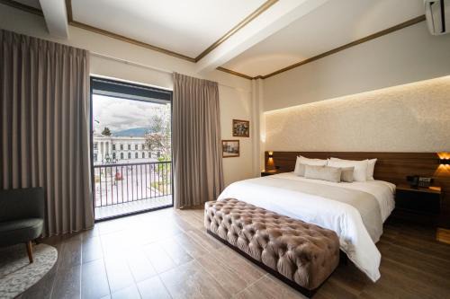 San Salvador Hotel | Cardedeu Centro Histórico