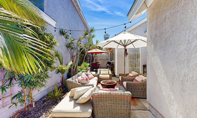 Aviara Cottage | Carlsbad Bluewater Breeze Beach Getaway with Furnished Patio & Full Kitchen + Shared Pool & Spa