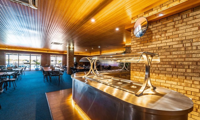 Brockman Hotel | Carnarvon Motel