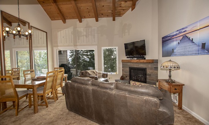 Carnelian Woods House | Carnelian Woods # 121: 4 BR / 2 BA condo/townhouse in Carnelian Bay, Sleeps 8