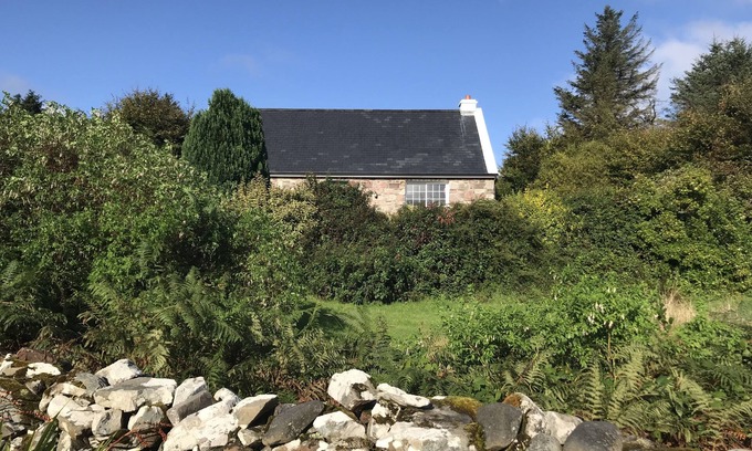 Tourmakeady Cottage | Carraigin Ban
