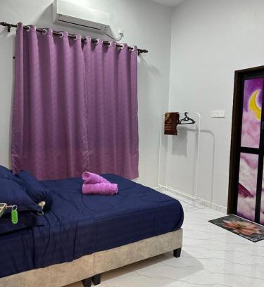 Kampung Padang Midin House | Casa Amethyst