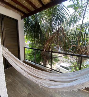 Prainha House | Casa Amora