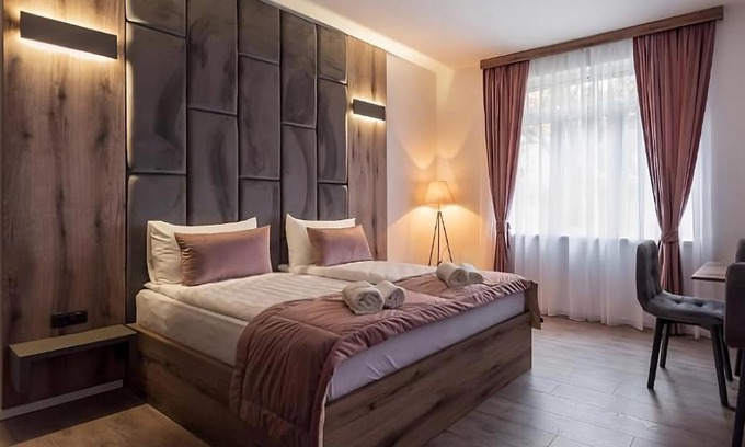 Old Town Apartment | Casa ARTEE Free Parking