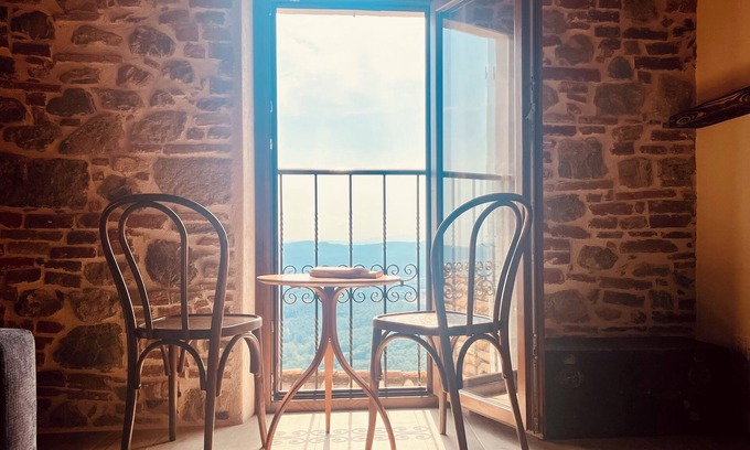 Chiusdino House | Casa Betta: Step Back in Time – A 700-Year-Old Tuscan Gem