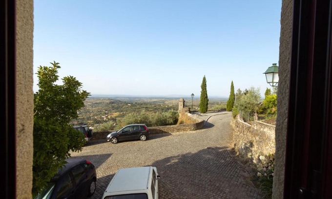 Santa Maria da Devesa Apartment | Casa Da Muralha