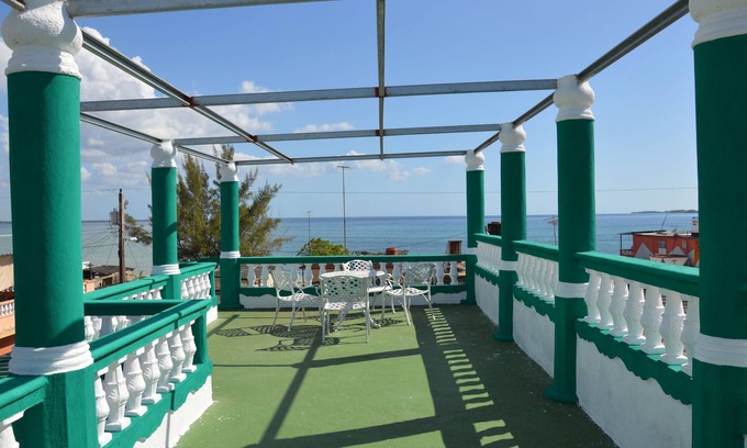 Municipality of Cienaga de Zapata House | Casa Dayami