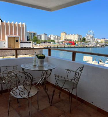 Venecia Apartment | Casa Del Mar 1, Gandia Port with Sea View