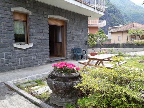Dervio House | Casa di Ica