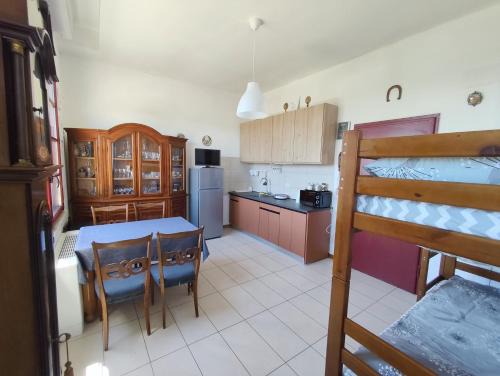 Calambrone Apartment | Casa di Vira