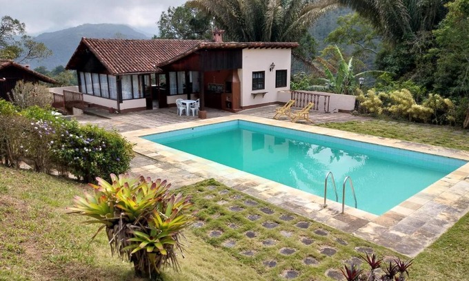 Petropolis House | Casa dos Pellicanos