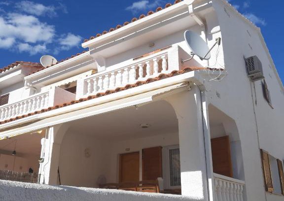 Alcossebre House | Casa Elisa 3 bedrooms 2 bathrooms 4 airco's shared pool