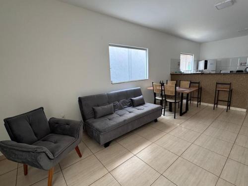 Sete Lagoas House | Casa em Sete Lagoas - até 12 pessoas - Preço Justo
