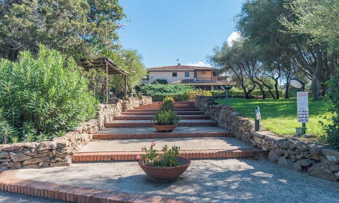 Golfo di Marinella Apartment | Casa Emozione With Shared Pool