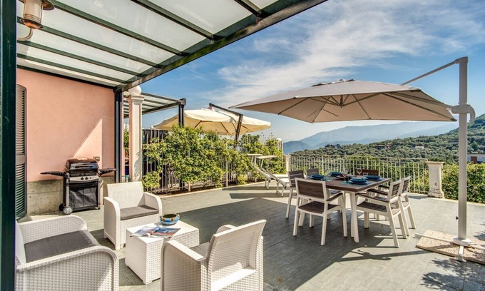 Sant'Agata sui Due Golfi Apartment | Casa Filippo in Sant Agata sui Due Golfi