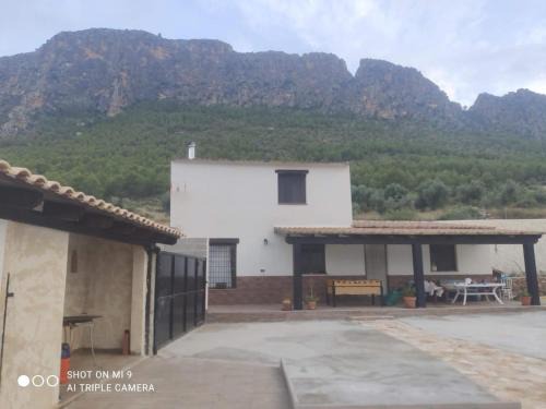 Elche De La Sierra House | Casa la Umbría