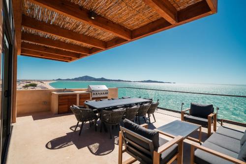 Central Sonora Apartment | Casa Maca Bahía de Kino Penthouse Frente a la Playa