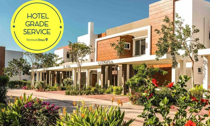 Merida Municipality House | Casa Moderna en Mérida: Alberca Privada, WiFi y 3 Habitaciones