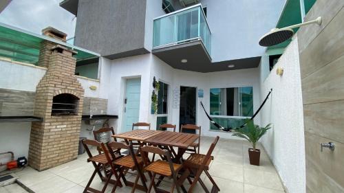 Pero House | Casa Moderna na Praia do Peró